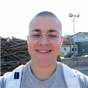 Ragazzo di 16 con pieni voti in materia, residente a roma con competenze in materia di livello 3 media e secondo superiore e aiutante anche nel metodo di studio